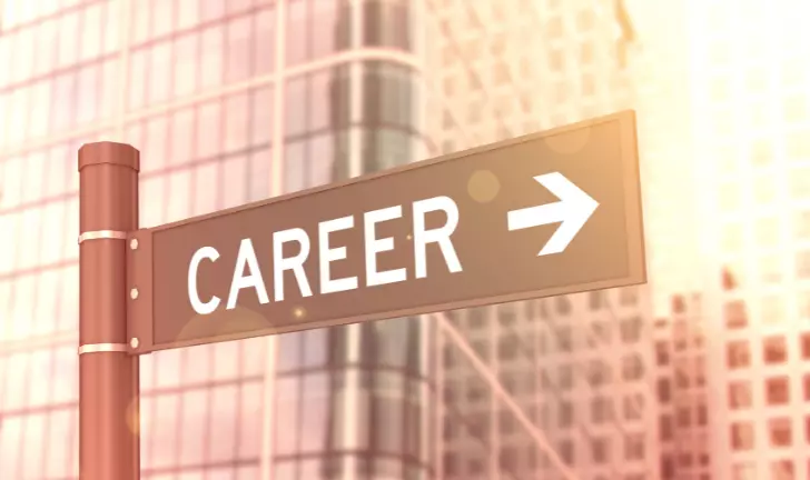 Is Major Banking A Good Career Path? Everything Need To Know